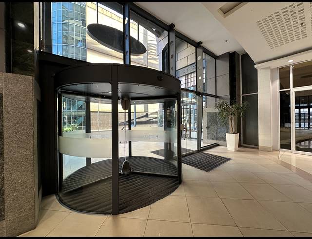 322M² OFFICE TO LET IN SANDTON CENTRAL